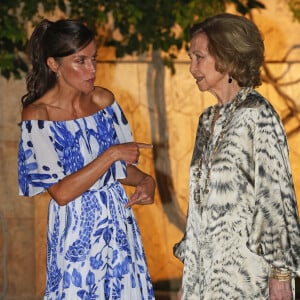 La reine Letizia d'Espagne et Sophie de Grèce - Réception au palais de Marivent, à Palma de Majorque. Le 3 août 2023.