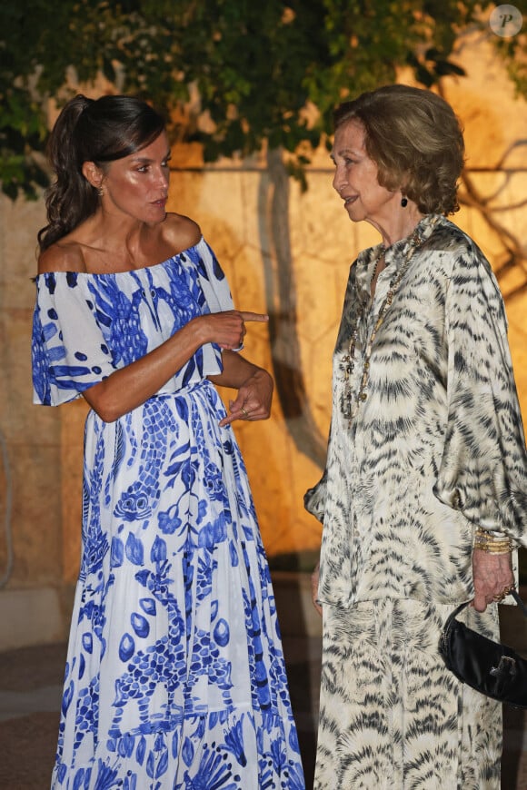 La reine Letizia d'Espagne et Sophie de Grèce - Réception au palais de Marivent, à Palma de Majorque. Le 3 août 2023.