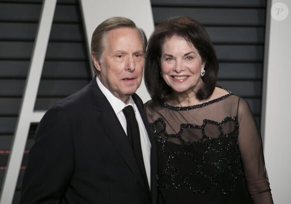 C'est sa compagne Sherry Lansing qui a partagé la triste nouvelle dans la presse américaine.
William Friedkin et sa femme Sherry Lansing - Vanity Fair Oscar viewing party 2017 au Wallis Annenberg Center for the Performing Arts à Berverly Hills, le 26 février 2017 © Prensa Internacional via Zuma/Bestimage