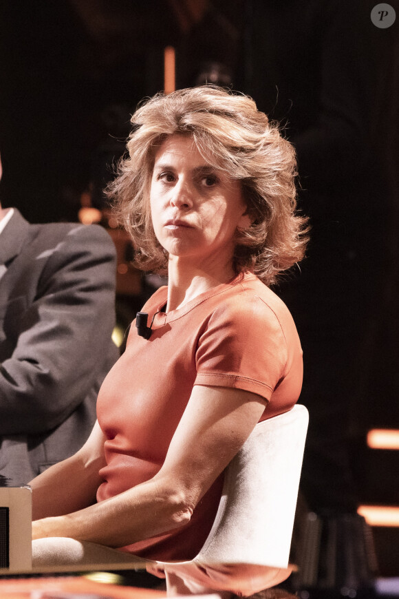 Exclusif - Anne Nivat - Enregistrement de l'émission "On Est En Direct (OEED)", présentée par L.Ruquier et L.Salamé, et diffusée en direct le 2 avril sur France 2 © Jack Tribeca / Bestimage