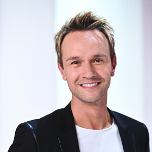 Exclusif - Cyril Féraud - Enregistrement de l'émission "Vivement Dimanche" au Studio Gabriel à Paris, présentée par M.Drucker et diffusée le 20 novembre sur France 3. Le 11 novembre 2022 © Guillaume Gaffiot / Bestimage 