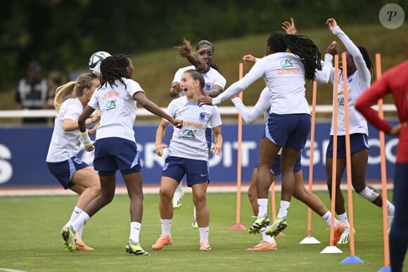 Ambiance durant l'entrainement - Entrainement de l'équipe de France Feminine à Clairefontaine, le 4 juillet 2023.