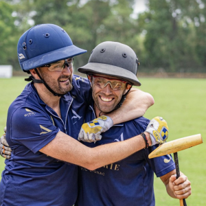 Cyril Lignac remporte une victoire de polo à Saint-Tropez. Instagram