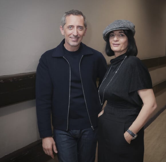 Toutes les deux étaient déjà venues à l'hommage organisé en novembre.
Exclusif - Gad Elmaleh, Sandrine Aboukrat Levi - Hommage à Daniel Lévi lors d'un gala au théâtre Mogador à Paris au profit de l'association Daniel Lévi le 7 novembre 2022. © Jack Tribeca / Bestimage 