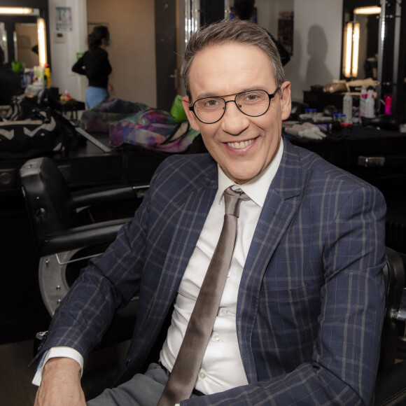 Exclusif - Julien Courbet - Backstage de l'enregistrement de l'émission "Touche Pas à Mon Poste (TPMP)", présentée par Cyril Hanouna et diffusée sur C8 le 14 décembre 2020 © Jack Tribeca / Bestimage 