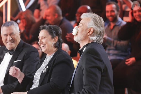 Exclusif - Jean-marie Bigard, Danielle Moreau, Gilles Verdez - Sur le plateau de l'émission TPMP (Touche Pas à Mon Poste) présentée en direct par C.Hanouna et diffusée sur C8 - Paris le 02/01/2023 - © Jack Tribeca / Bestimage