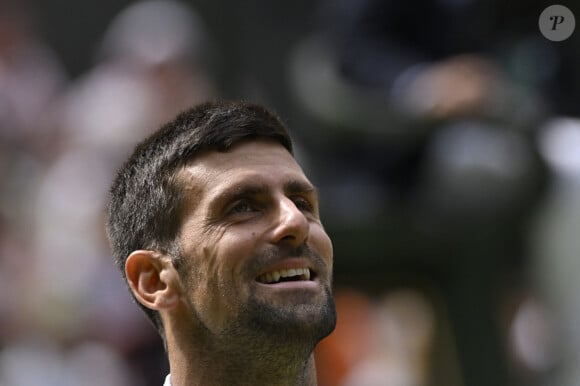 Novak Djokovic file en quarts de finale après un succès en 4 sets contre H.Hurkacz lors du tournoi de Wimbledon 2023 au All England Lawn Tennis and Croquet Club de Londres, Royaume Uni, le 10 juillet 2023. © Chryslene Caillaud/Panoramic/Bestimage