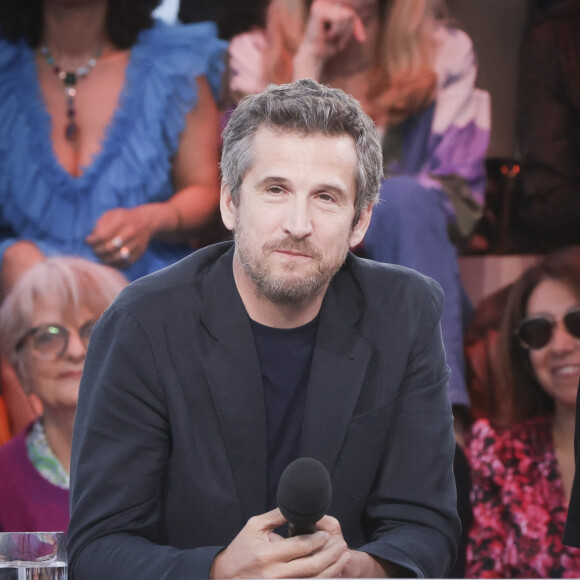 Guillaume Canet a accordé une interview exclusive au magazine "Psychologies" pour son numéro de septembre
Exclusif - Guillaume Canet - Emission "C à vous" lors du 76ème Festival International du Film de Cannes.. © Jack Tribeca / Bestimage 