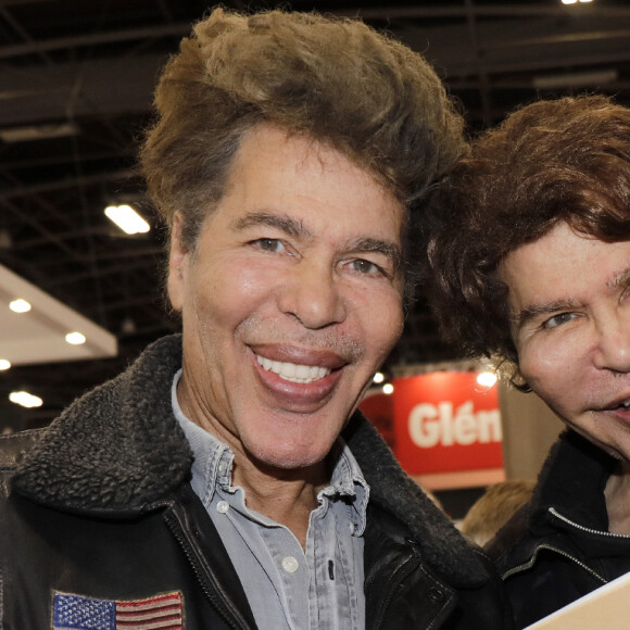 Igor et Grichka Bogdanov (Bogdanoff ) - Salon du livre de Paris le 16 mars 2019. © Cédric Perrin/Bestimage