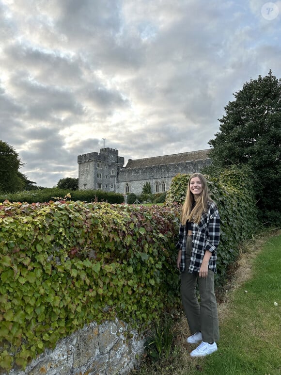 La princesse Sofia, infante d'Espagne, arrive à l'UWC Atlantic College pour sa rentrée scolaire à Llantwit Major au Royaume Uni le 29 août 2023. 