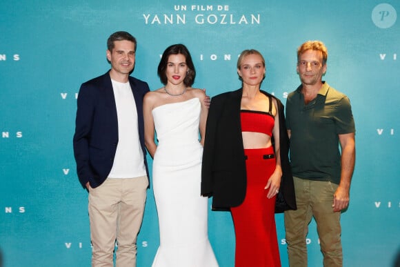 Yann Gozlan (réalisateur), Marta Nieto, Diane Kruger, Mathieu Kassovitz - Avant-première du film "Visions" au cinéma Pathé Wepler à Paris, France, le 29 août 2023. © Christophe Clovis / Bestimage 