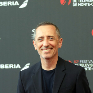 Gad Elmaleh sur le tapis rouge du photocall de la cérémonie d'ouverture du 62ème Festival de Télévision de Monte-Carlo, à Monaco, le 16 juin 2023. © Cyril Dodergny/Nice Matin/BestImage 