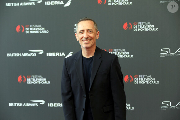 Gad Elmaleh sur le tapis rouge du photocall de la cérémonie d'ouverture du 62ème Festival de Télévision de Monte-Carlo, à Monaco, le 16 juin 2023. © Cyril Dodergny/Nice Matin/BestImage 