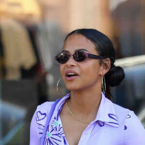 Exclusif - Christina Milian fait du shopping avec sa fille Violet et son mari Matt Pokora (M. Pokora) à Los Angeles le 6 avril 2022.