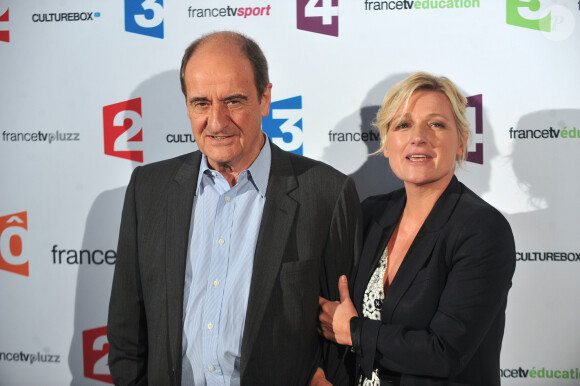 Pierre Lescure et Anne-Élisabeth Lemoine - Conférence de presse de rentrée de France Télévisions au Palais de Tokyo à Paris, le 26 août 2014.