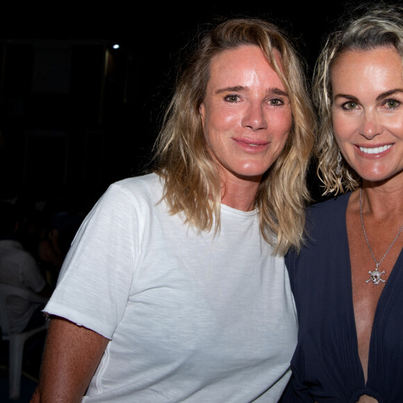 "C'était devenu invivable", a révélé une proche du couple.
Exclusif - Géraldine Danon et Laeticia Hallyday - Avant-première du film "Flo", biopic sur Florence Arthaud, de Géraldine Danon au cinéma de plein air à Saint-Barthélemy. Le 5 août 2023 © Sam Delpech / Bestimage 