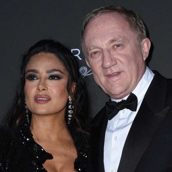 Salma Hayek fête aujourd'hui son 57ème anniversaire, l'actrice mexicano-américano-libanaise est très proche de sa famille, dont Mathilde Pinault, sa belle-fille. 
François-Henri Pinault et sa femme Salma Hayek - Soirée "Kering Women in Motion Award" lors du 76ème Festival International du Film de Cannes. 