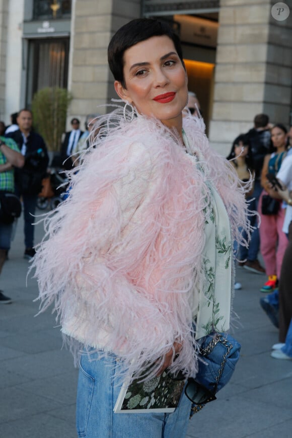 A 58 ans, Cristina Cordula n'a rien à envier à la jeune génération !
Cristina Cordula - Arrivées au défilé de mode Haute-Couture automne-hiver 2022-2023 "Giambattista Valli" à Paris, France, le 4 juillet 2022. © Veeren / Christophe Clovis / Bestimage 