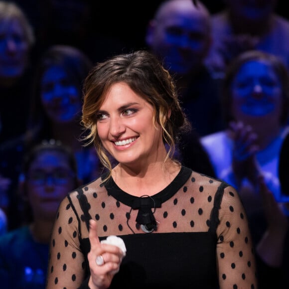 "Je ne peux plus voir Laëtitia Milot... Qu'est-ce qu'elle m'agace ! Et en plus elle est con comme une pelle !", s'est emportée une internaute.
Exclusif - Laëtitia Milot - Enregistrement de l'émission "La Boîte à secrets 3" à Paris, présentée par F.Bollaert, et qui sera diffusée le 7 février sur France 3. Le 22 janvier 2020 © Tiziano Da Silva / Bestimage