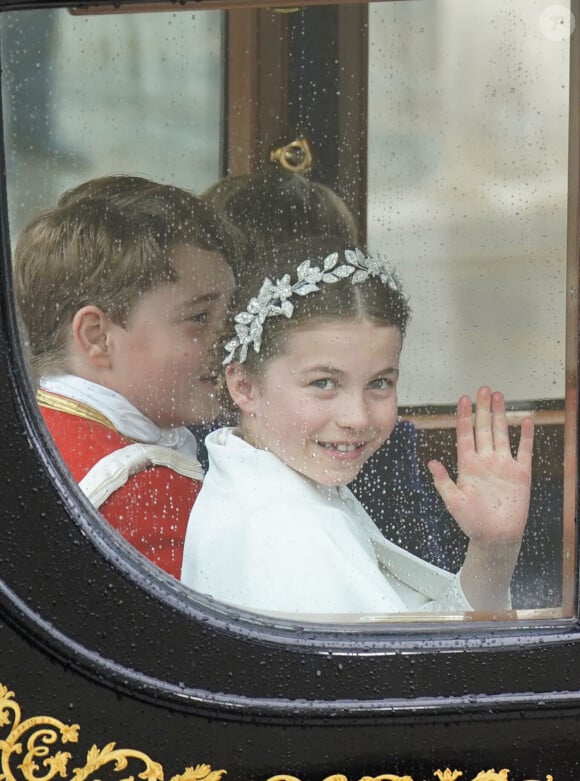 Le prince George de Galles,La princesse Charlotte de Galles, Le prince Louis de Galles - Sortie de la cérémonie de couronnement du roi d'Angleterre à l'abbaye de Westminster de Londres, Royaume Uni, le 6 mai 2023. 