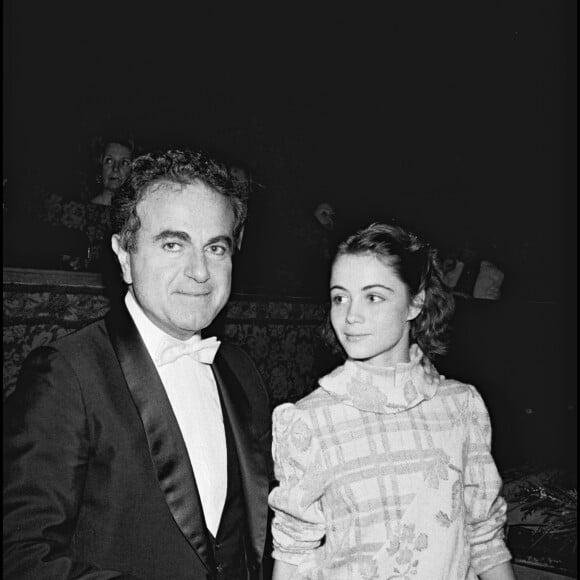 Guy Béart avec sa fille Emmanuelle à l'opéra (archive)