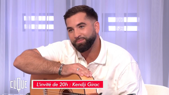 Kendji Girac, dans "Clique" sur "Canal+".