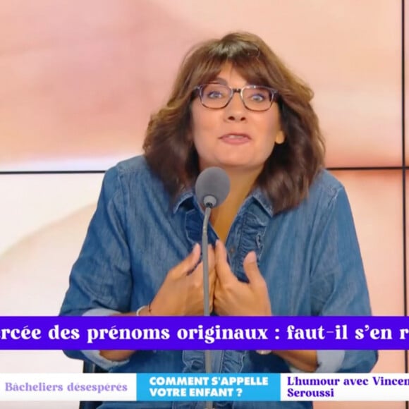 Estelle Denis sur le plateau d'Estelle Midi pour RMC.