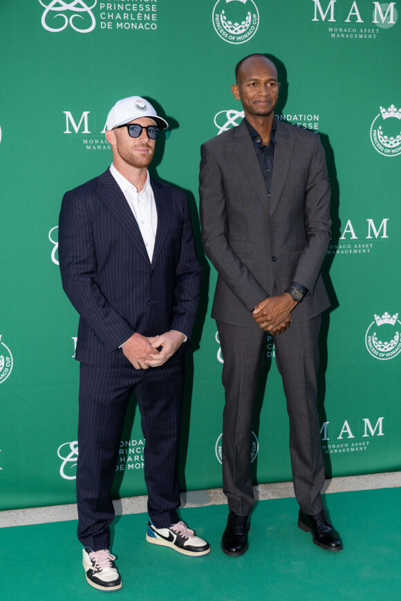 Dakota Schuetz et Mutaz Essa Barshim - 19e trou de golf de la Princess of Monaco Cup 2023 dans les Jardins des Boulingrins à Monaco, le 6 septembre 2023. © Olivier Huitel / Pool / Bestimage