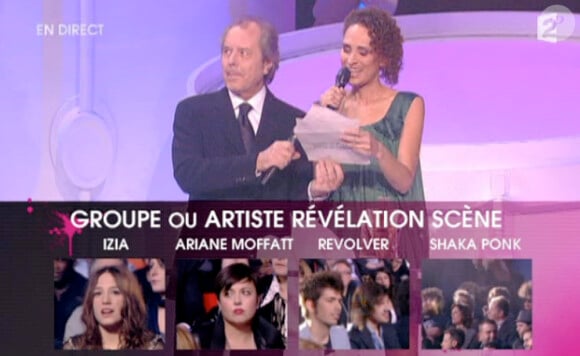 Deuxième award pour Izia Higelin, la Victoire de la Révélation scène.