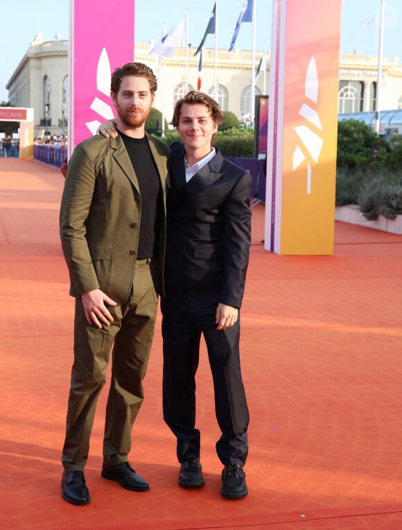 Felix Lefebvre et Pablo Pauly - Arrivées à la cérémonie de clôture et la projection du film Joika lors de la 49ème édition du festival du film américain de Deauville le 9 septembre 2023. © Denis Guignebourg / Bestimage 