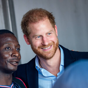 Il rencontre aussi beaucoup de sportifs.
Le prince Harry, duc de Sussex, assiste aux Invictus Games 2023 (Jour 2) à Düsseldorf, Allemagne, le 11 septembre 2023. © Imago/Panoramic/Bestimage