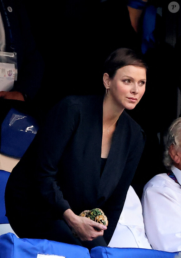 La princesse Charlene de Monaco dans les tribunes lors du match de rugby entre l'Afrique du Sud et l'Écosse (18-3) au stade Vélodrome à Marseille le 10 septembre 2023. © Dominique Jacovides / Bestimage 