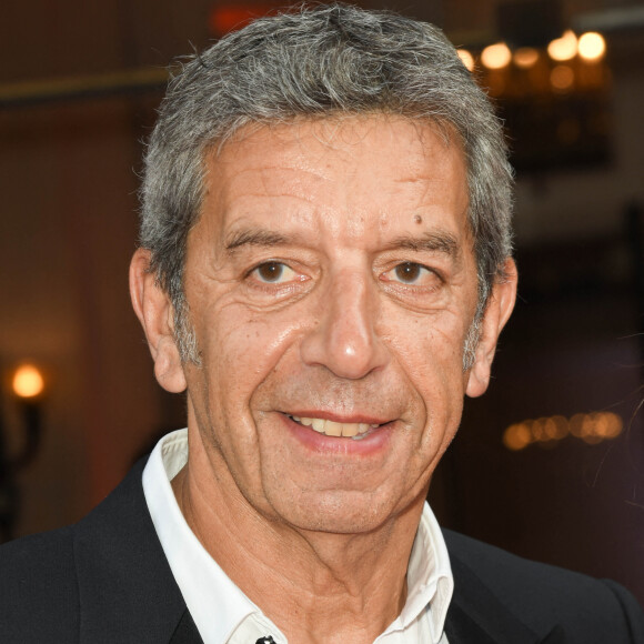 Michel Cymes lors de la soirée de gala "Enfance Majuscule" à la salle Gaveau à Paris © Coadic Guirec / Bestimage