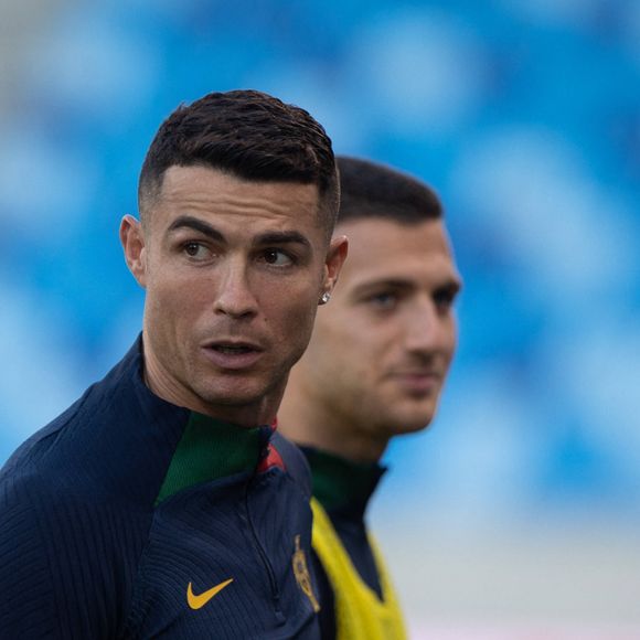 "Il s'agit d'une fausse information. Tous les clients que nous avons en ce moment ont fait une réservation normalement", indique l'établissement
 
Cristiano Ronaldo © Imago/Panoramic/Bestimage
