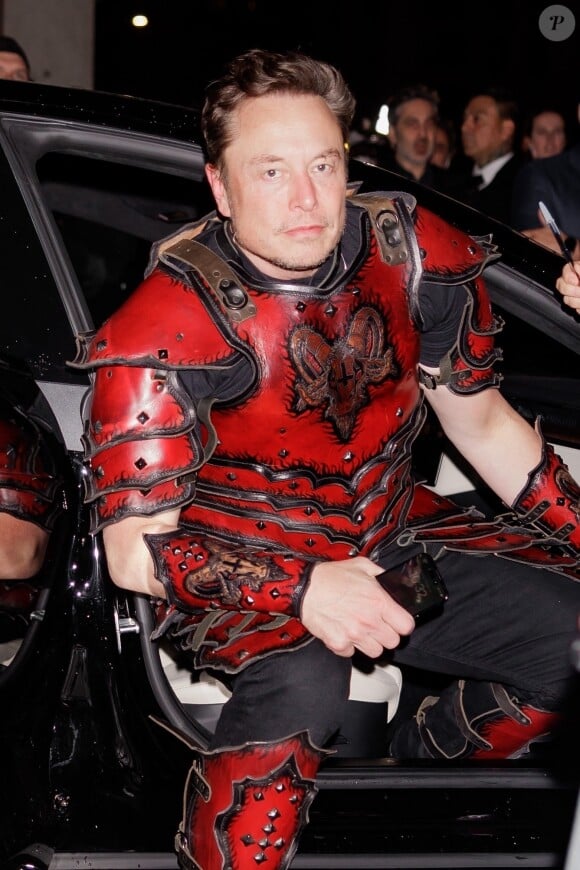 Elon Musk - Soirée d'Halloween organisée par H.Klum (21ème édition) au Sake No Hana chez Moxy Lower East Side à New York le 31 octobre 2022.