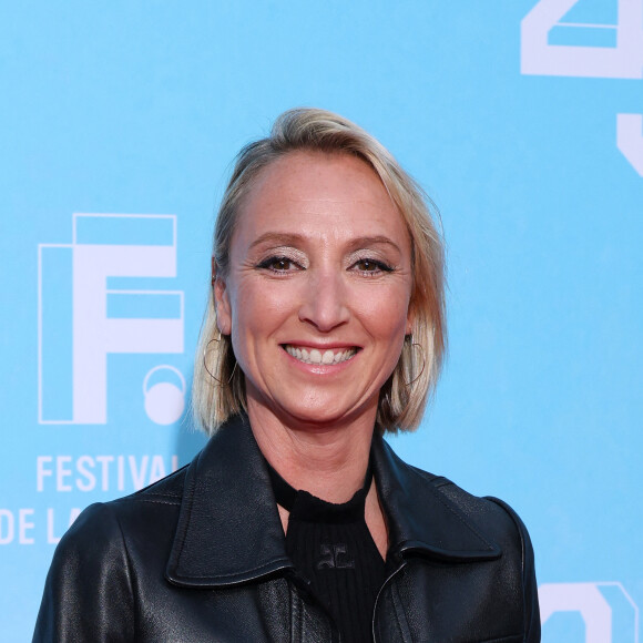 Audrey Lamy, elle, a préféré la sobriété d'une robe et une veste noires.
Audrey Lamy - Photocall d'ouverture du Festival de la Fiction 2023 à La Rochelle le 12 septembre 2023. © Denis Guignebourg / Bestimage