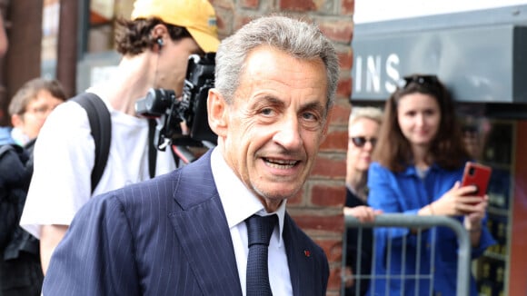 "Il faut que tu..." : Cette attitude trop mignonne de Giulia Sarkozy qui en dit long sur son lien avec son père Nicolas