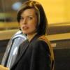 Milla Jovovich à Milan, discute avec un ami, à la sortie du restaurant Le Bistrot. Mars 2010