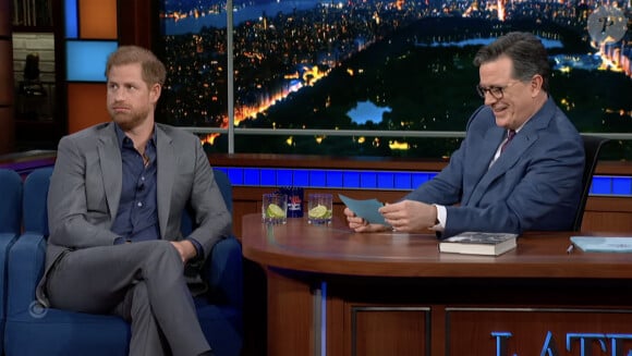 Le prince Harry donne une interview sur le plateau de Stephen Colbert à propos de la vie après la mort 