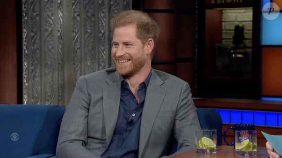 Le prince Harry donne une interview sur le plateau de Stephen Colbert à propos de la vie après la mort 