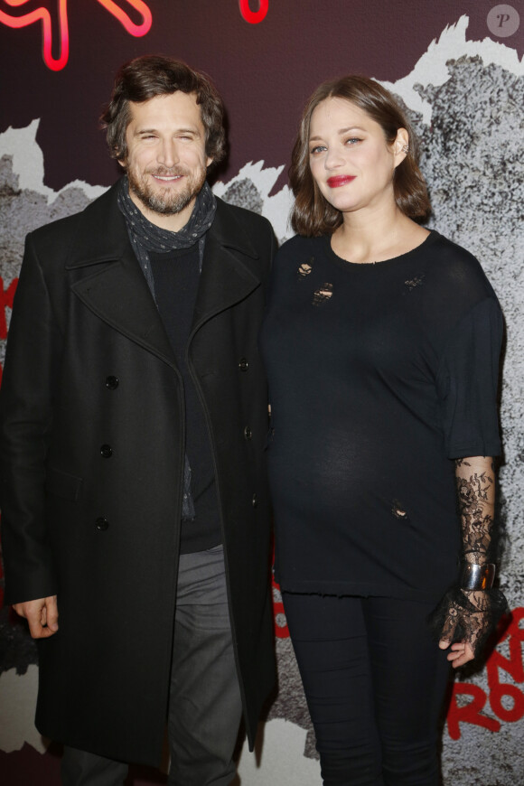 Marion Cotillard (enceinte) et son compagnon Guillaume Canet - Avant-première du film "Rock'n Roll" au Pathé Beaugrenelle à Paris, le 13 février 2017.