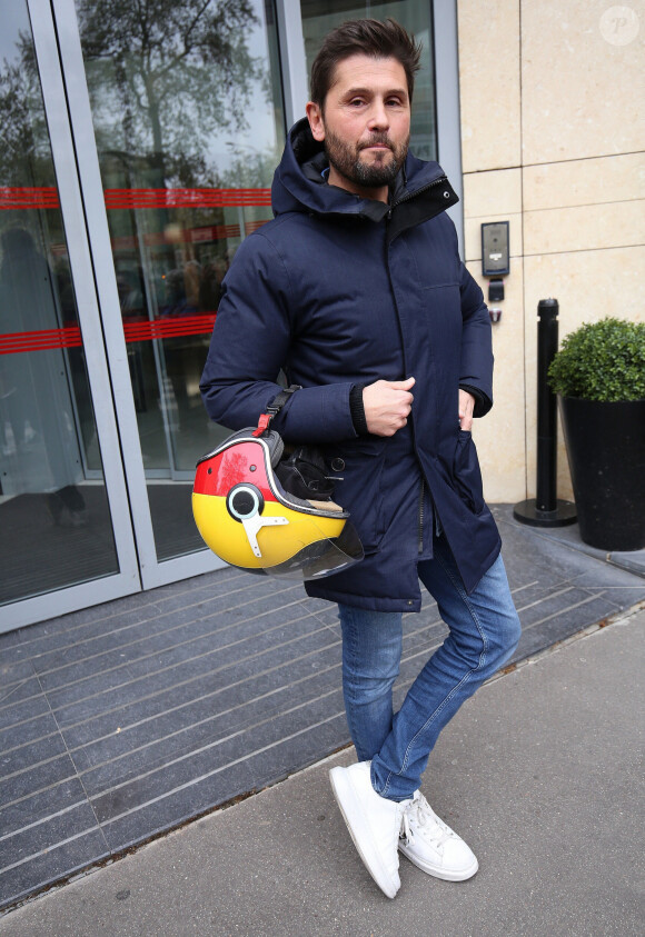 Christophe Beaugrand - Les célébrités à la sortie de l'émission "Les Grosses Têtes" aux studios RTL à Neuilly-sur-Seine, France, le 17 avril 2023. © Jonathan Rebboah/Panoramic/Bestimage 