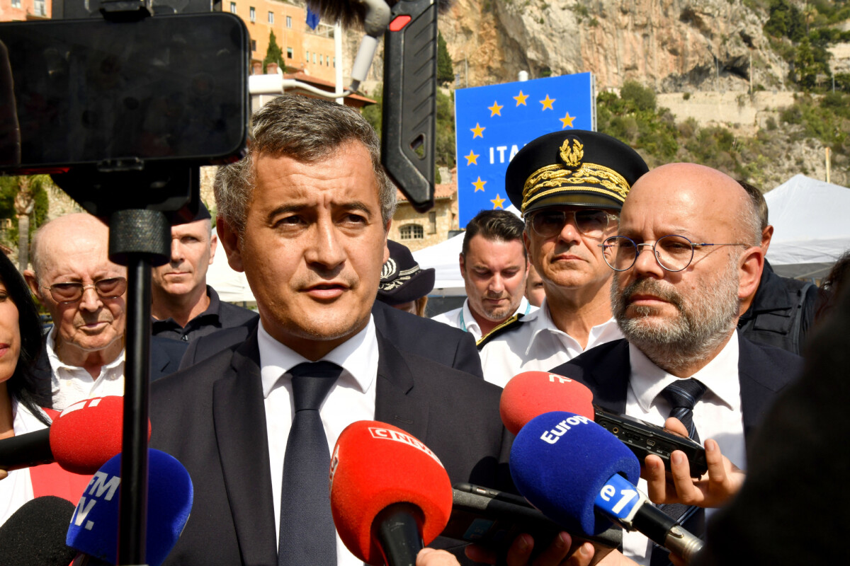 Photo Le ministre de l'Intérieur Gérald Darmanin lors de sa visite au