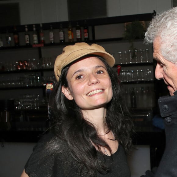 Exclusif - Claude lelouch et sa fille Salomé Lelouch (mise en scène de la pièce) - Dernière de la pièce "Snow Thérapy" au théâtre du Rond-point à Paris, France, le 24 Avril 2022. © Bertrand Rindoff/Bestimage No web pour Belgique et Suisse