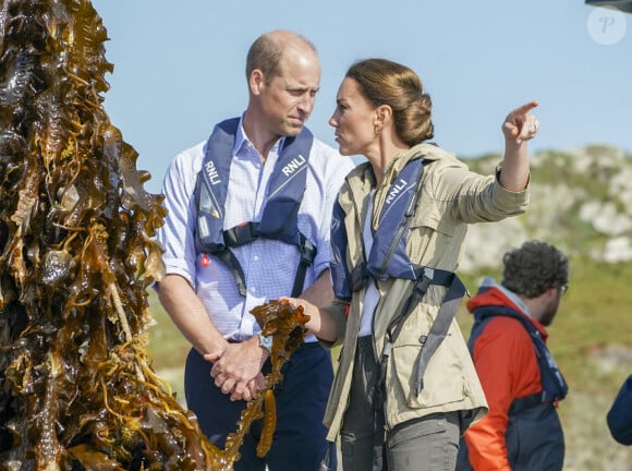 Le prince William, prince de Galles, et Catherine (Kate) Middleton, princesse de Galles, lors d'une visite à la ferme d'algues car-Y-Mor à St Davids, Haverfordwest, Pembrokeshire, Pays de Galles, Royaume Uni, le vendredi 8 septembre 2023. 