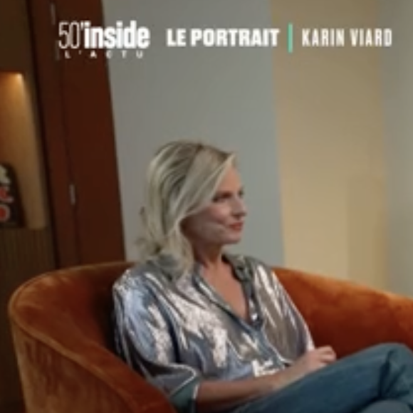 Après sa crise de la cinquantaine et son divorce, Karin Viard a décidé de ne pas écouter ses amies qui étaient défaitistes à l'idée qu'elle puisse un jour retrouver l'amour. 
Karin Viard dans "le portrait" de l'émission 50' Inside du 23 septmebre 2023 face à Isabelle Ithurburu. 