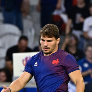 Echauffement - Antoine Dupont ( France ) - - Coupe du Monde de Rugby France 2023 du match de Poule A entre la France et l'Uruguay (27-12) au stade Pierre-Mauroy à Lille le 14 septembre 2023. 