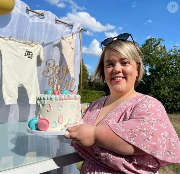 Clémence Lefebvre, 24 ans, est originaire de Belgique.
Clémence du "Meilleur Pâtissier", saison 12, sur Instagram.