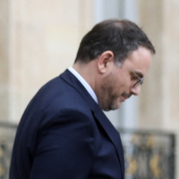 Le Ministre a donné une explication sur Twitter
Eric Dupond-Moretti, ministre de la Justice, garde des Sceaux et Aurélien Rousseau, Ministre de la Santé et de la Prévention à la sortie du conseil des ministres, au palais de l'Elysée, à Paris, France, le 13 septembre 2023. © Stéphane Lemouton/Bestimage