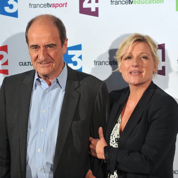 Pierre Lescure et Anne-Élisabeth Lemoine - Conférence de presse de rentrée de France Télévisions au Palais de Tokyo à Paris, le 26 août 2014.